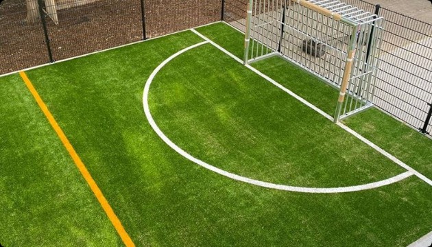 relvado multi-desportivo192