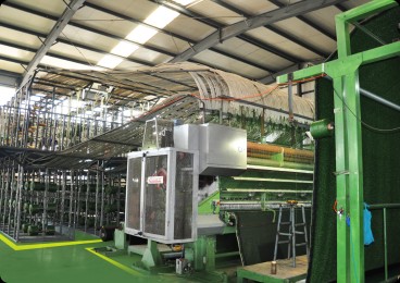 人工芝製造工場